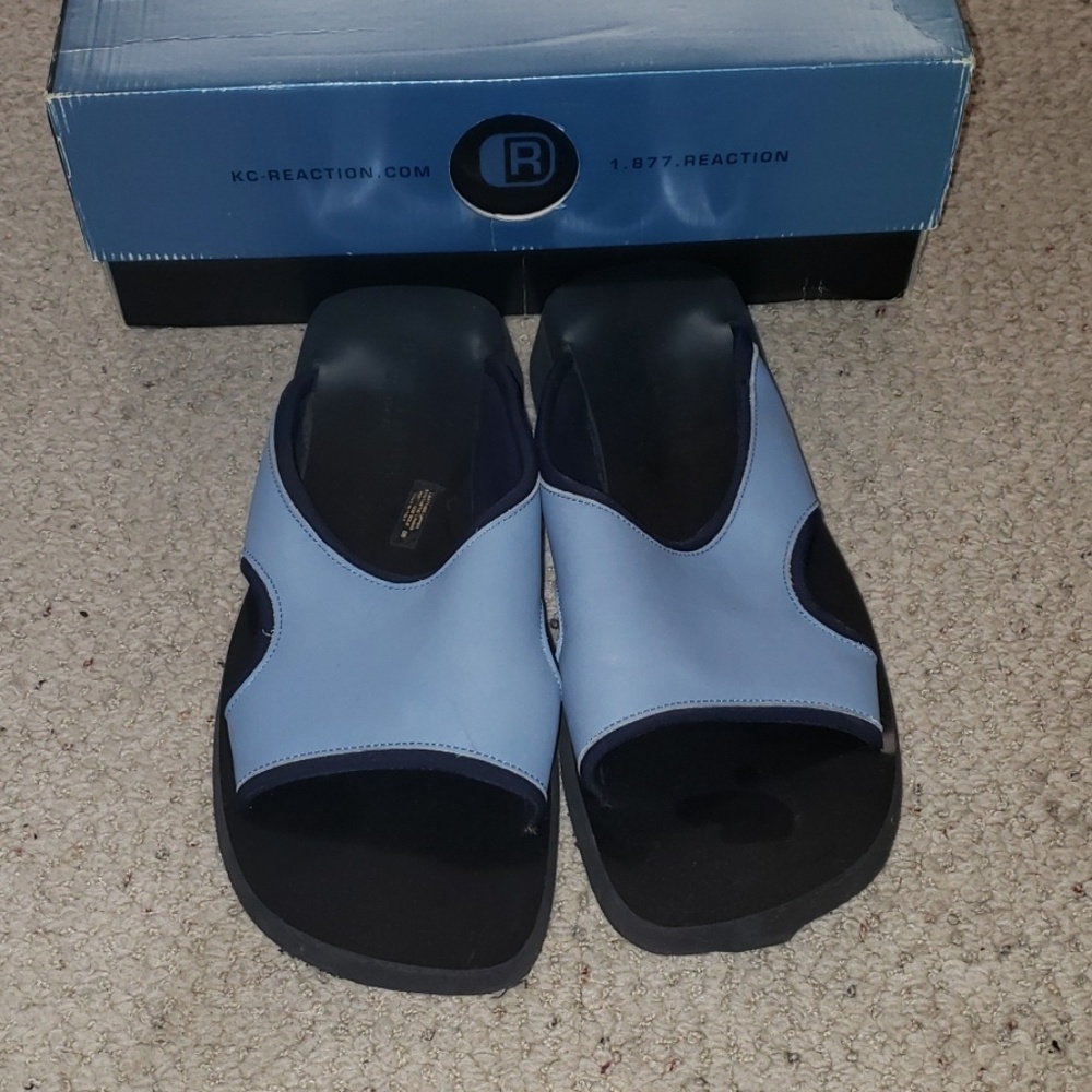 Kenneth Cole Reaction Sandals
